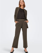 Pantaloni a gamba larga Donna Marrone Chocolate Brown 15208430 Chocolate Brown BLACK BUTTONS JACQUELINE DE YONG 
