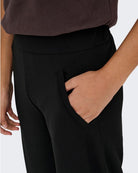 Pantaloni a gamba larga Donna Nero 15221238 Black JACQUELINE DE YONG 