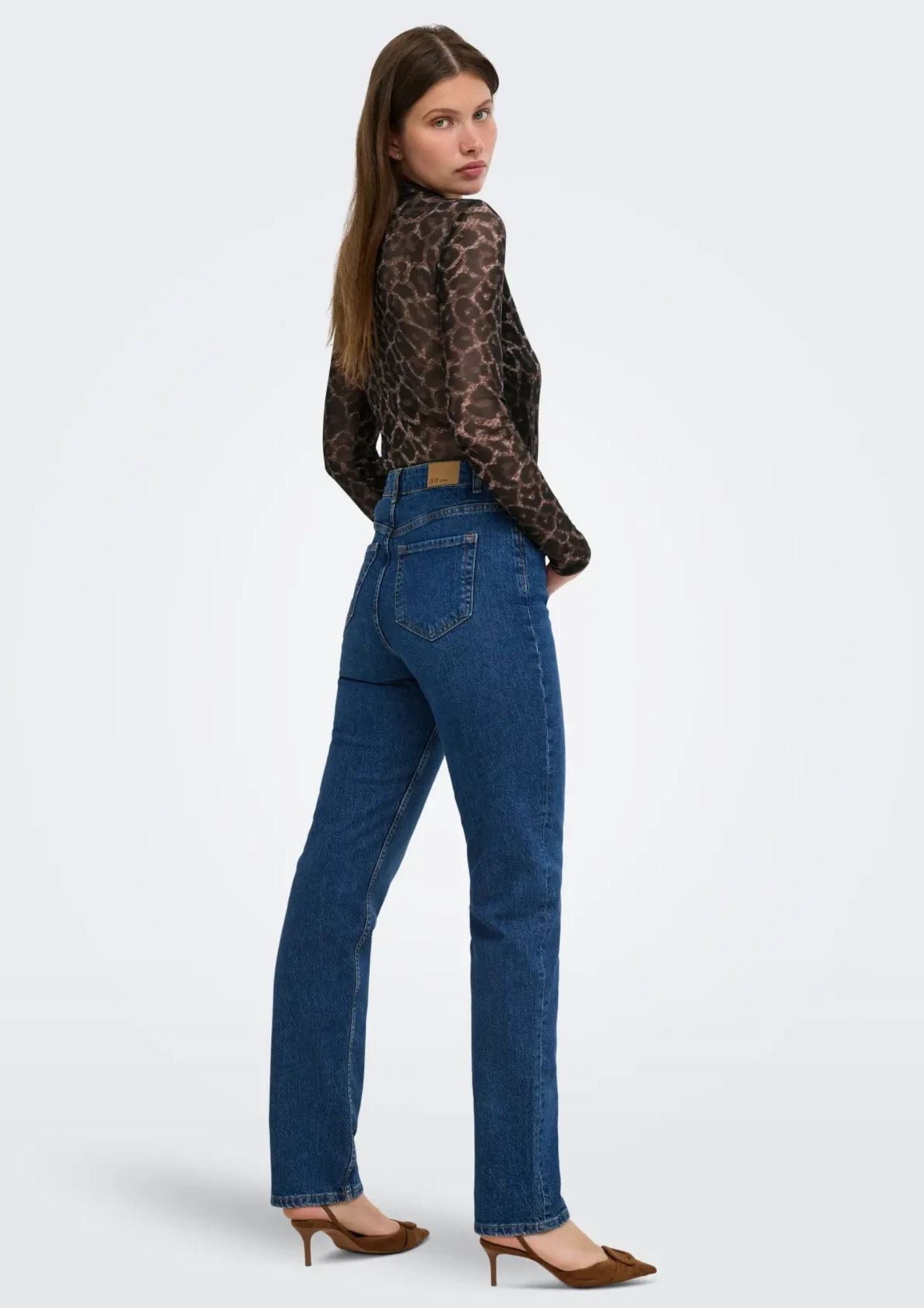  15141298 Raw Umber Black leo vibe ONLY 