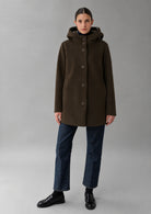 Capospalla realizzato in velluto liscio stretch Amelia 26 Marrone Mill RIW570J F0012 141 RIHUNIK 