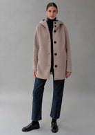 Capospalla realizzato in velluto liscio stretch Amelia 26 Lilac Bud RIW570J F0012 149 RIHUNIK 