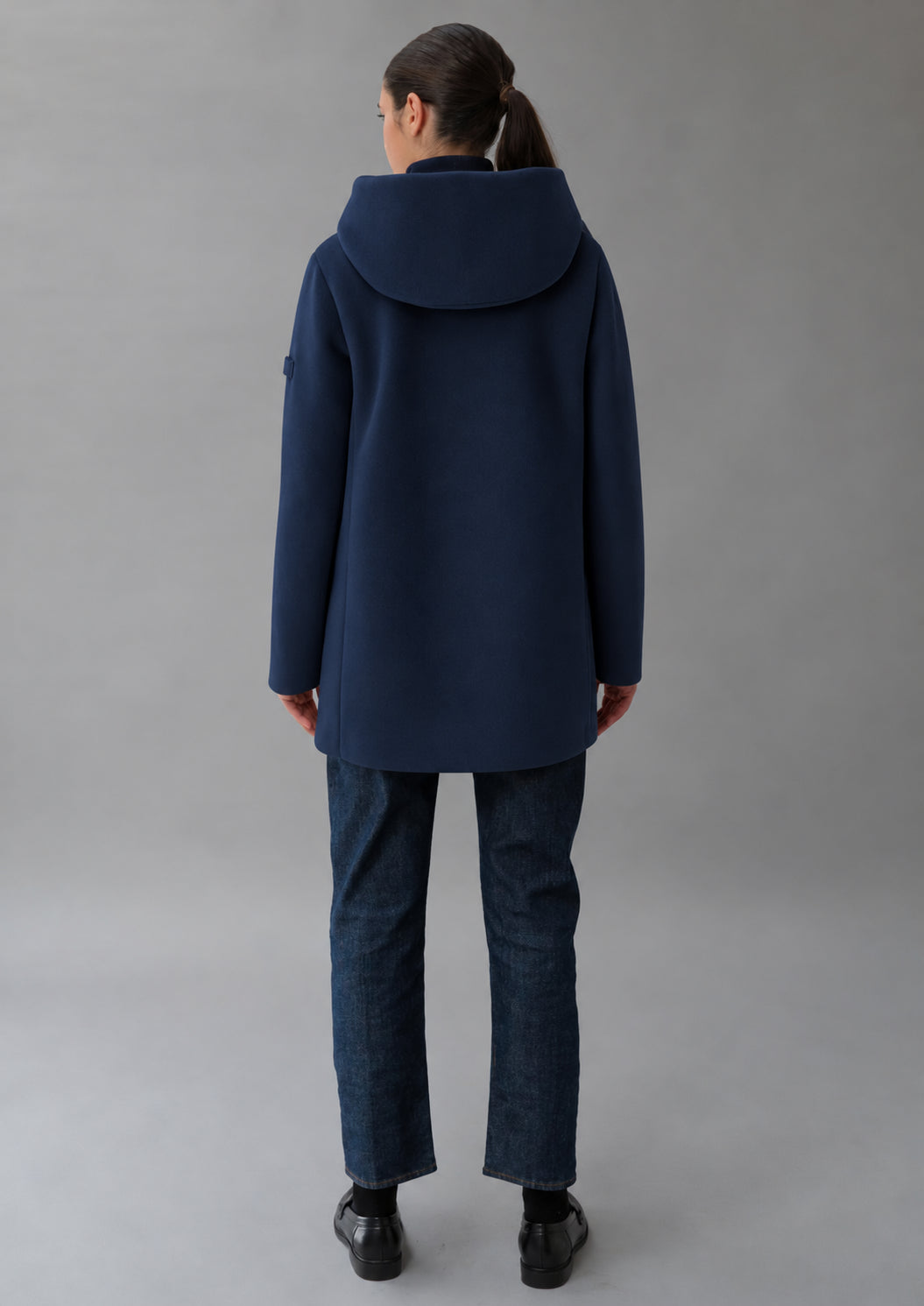Capospalla realizzato in velluto liscio stretch Amelia 26 Blu Navy RIW570J F0012 888 RIHUNIK 