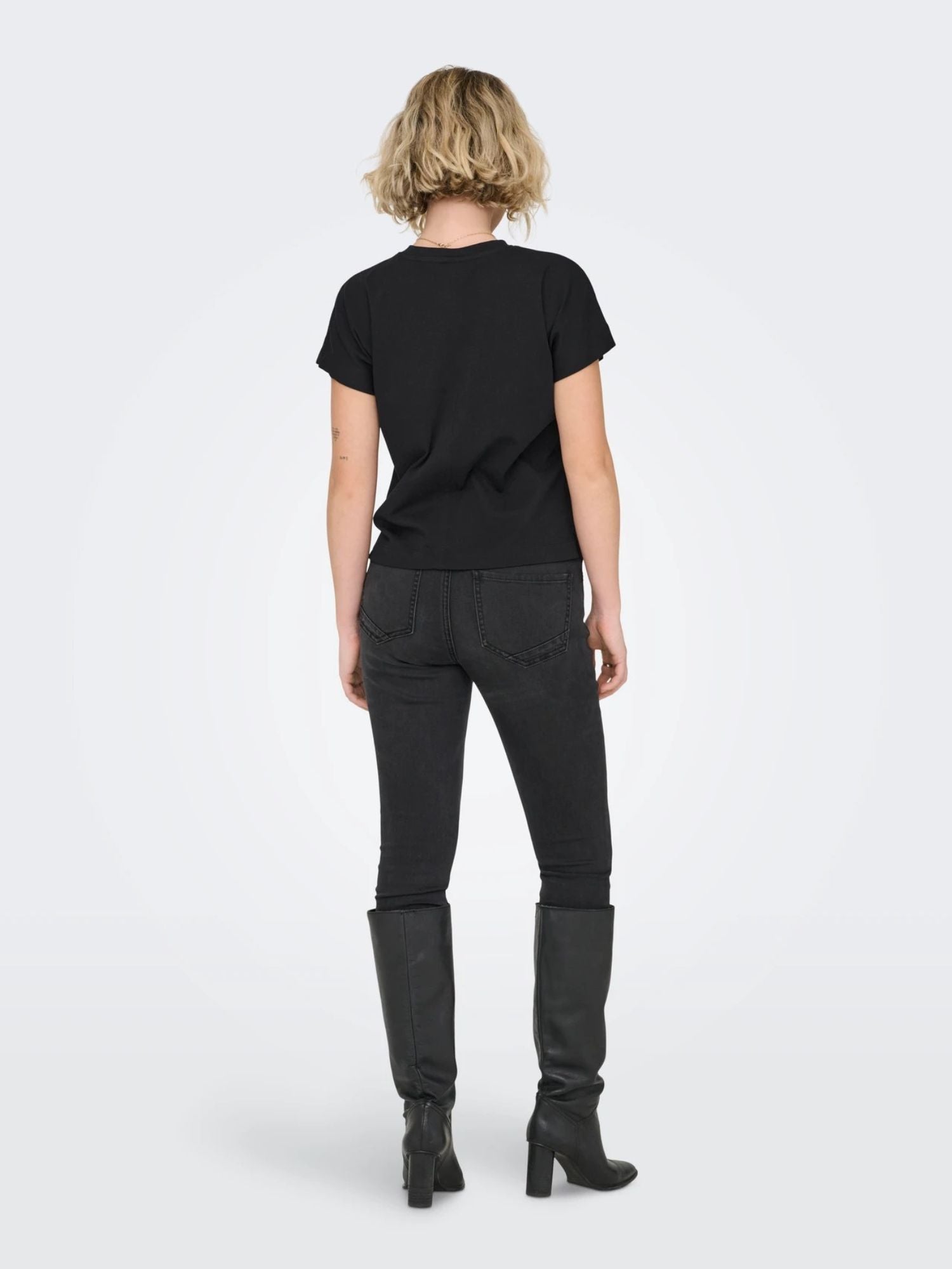 Only T-Shirt Donna Nero Onlerica 15308926 Black ONLY 