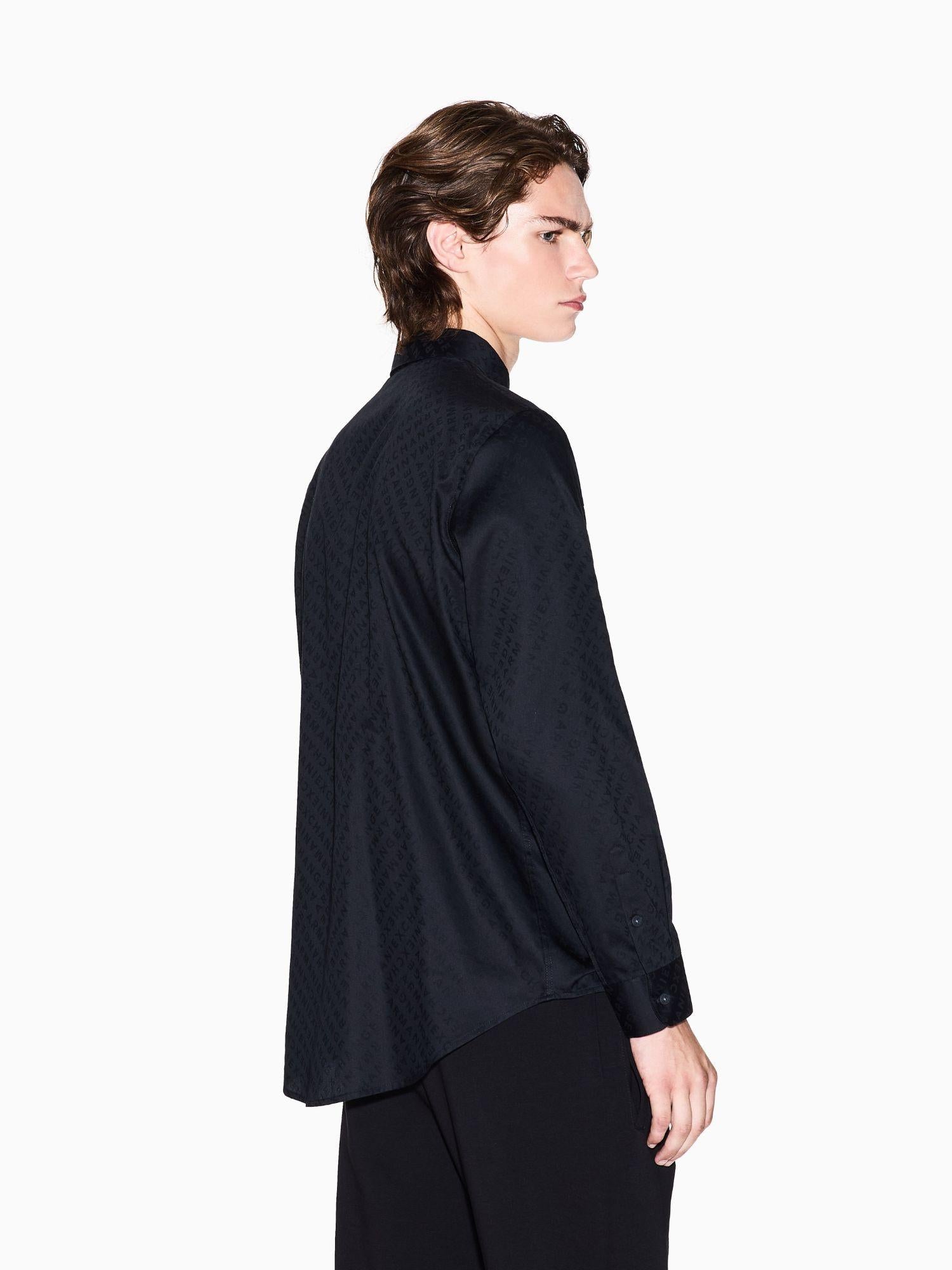 Armani Exchange Camicia regular fit logo allover Uomo Nero Armani XM001142 AF13131 FC022 ARMANI EXCHANGE 