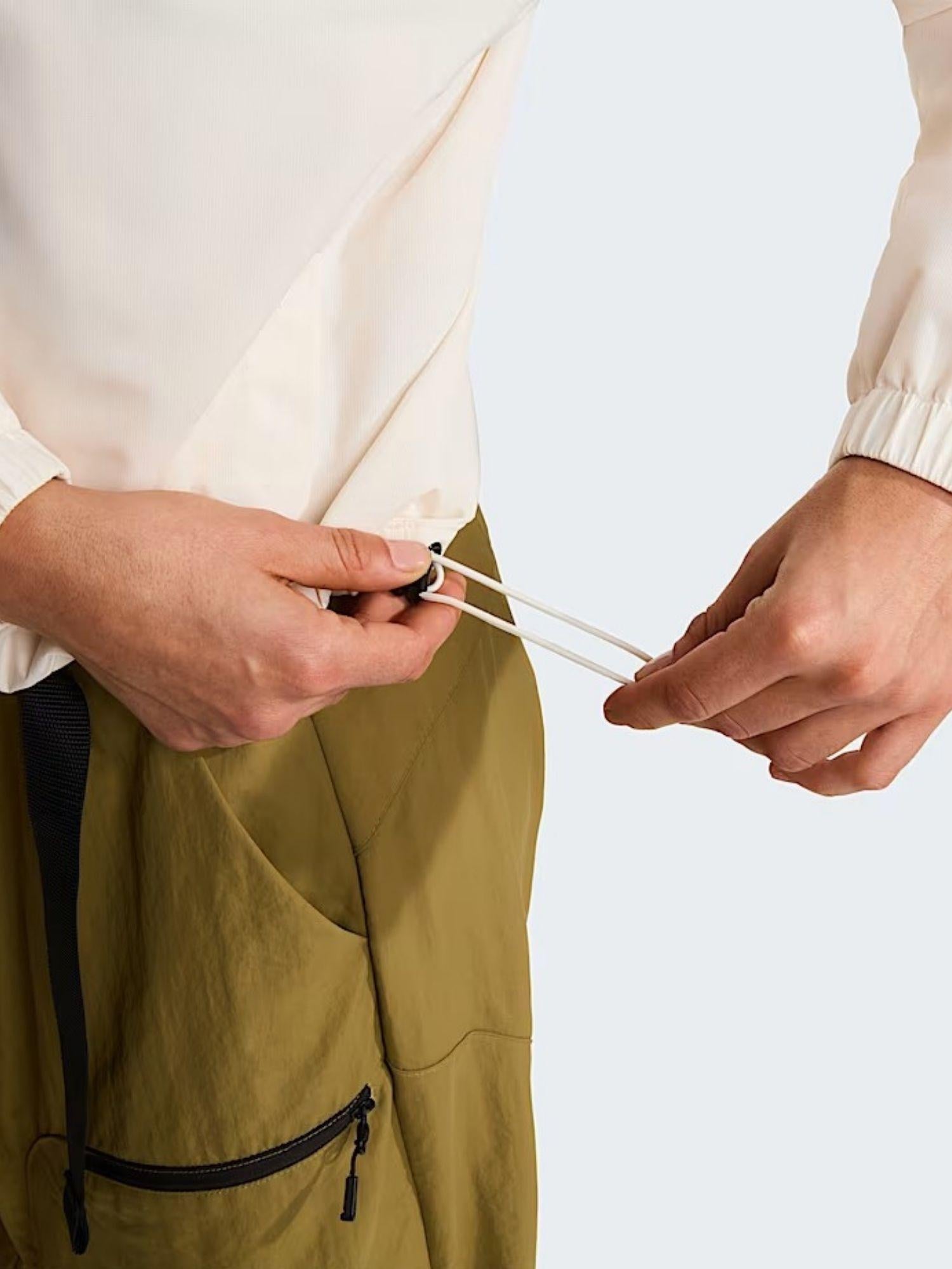 The North Face Giacca Donna White Dune Corta in Vita Quest DryVent NF0A8G13 QLI THE NORTH FACE 