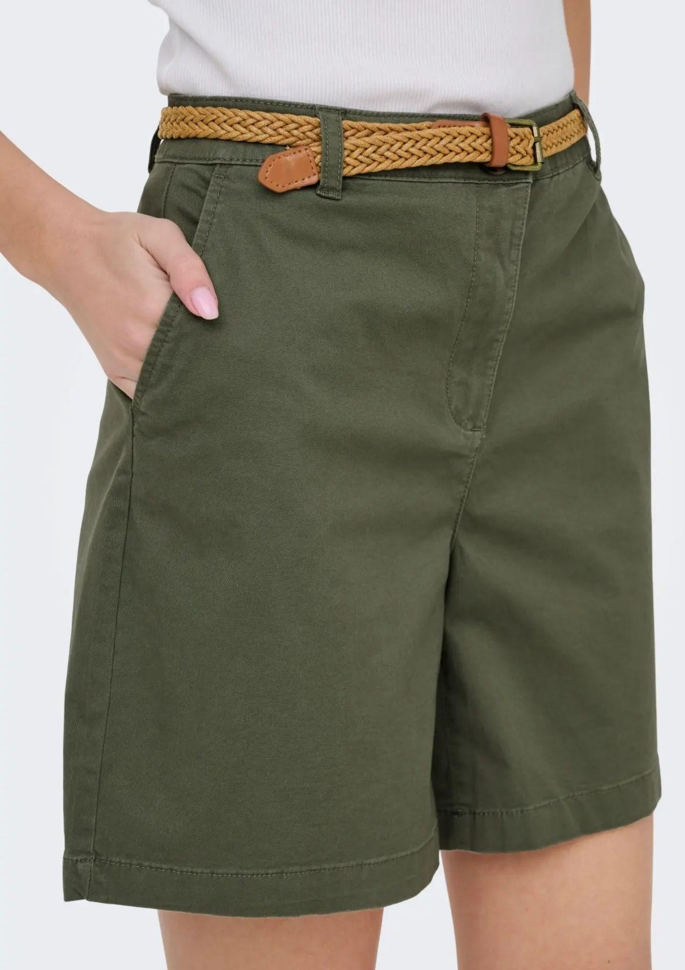  15369843 Kalamata JACQUELINE DE YONG 