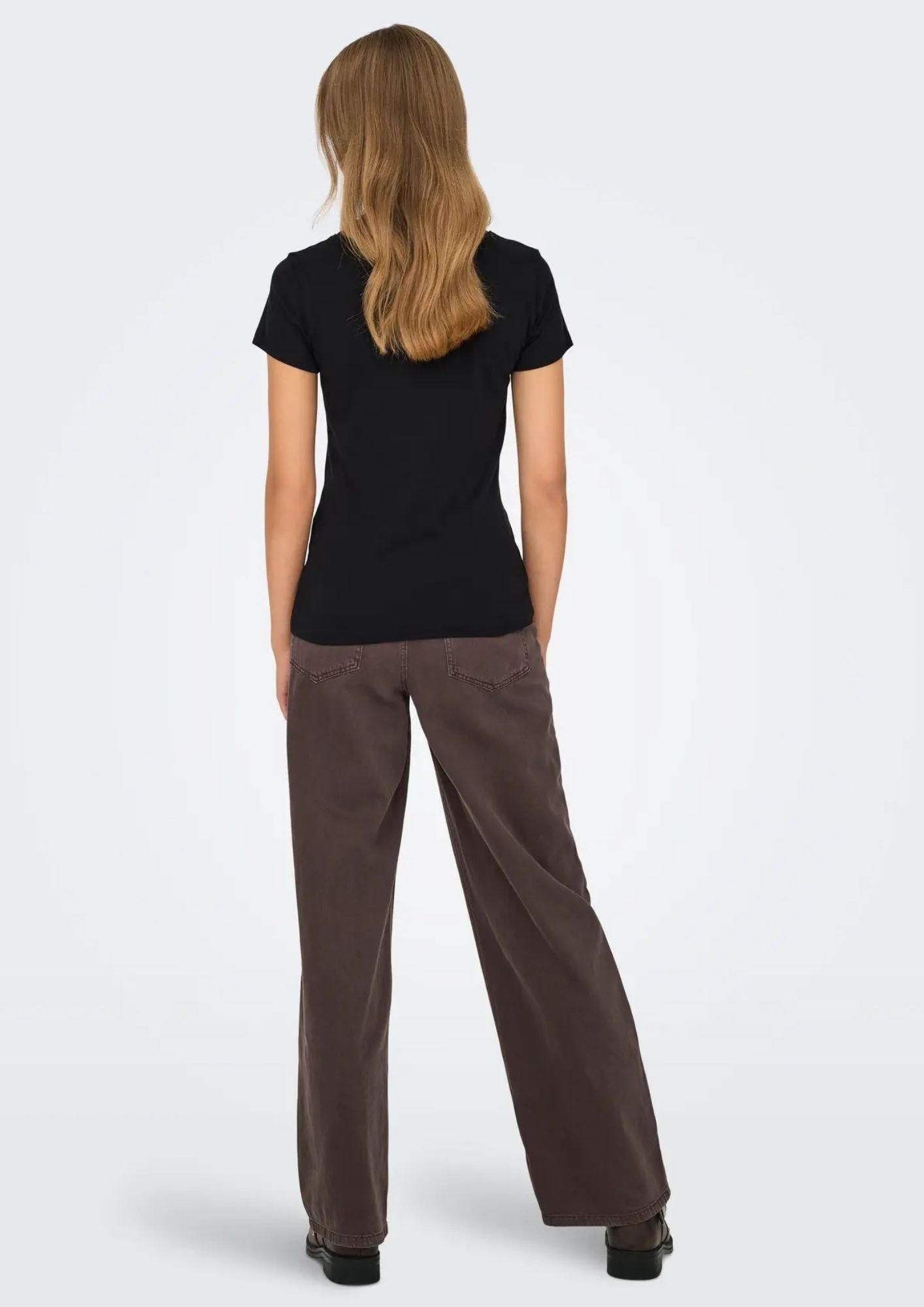  15366184 Black LOVE HEART JACQUELINE DE YONG 