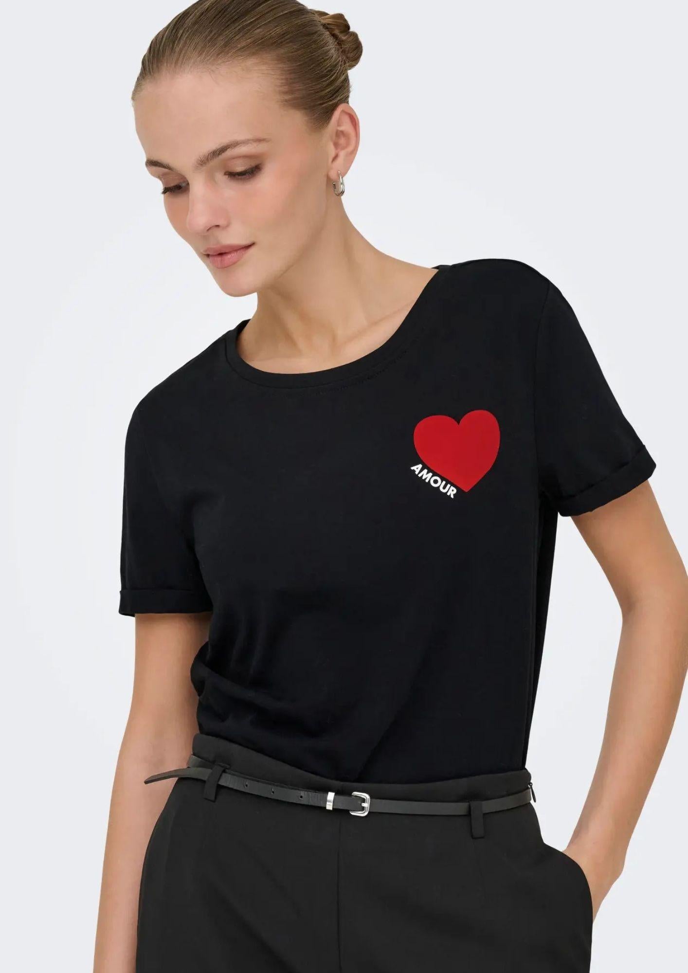  15366452 Black Heart ONLY 