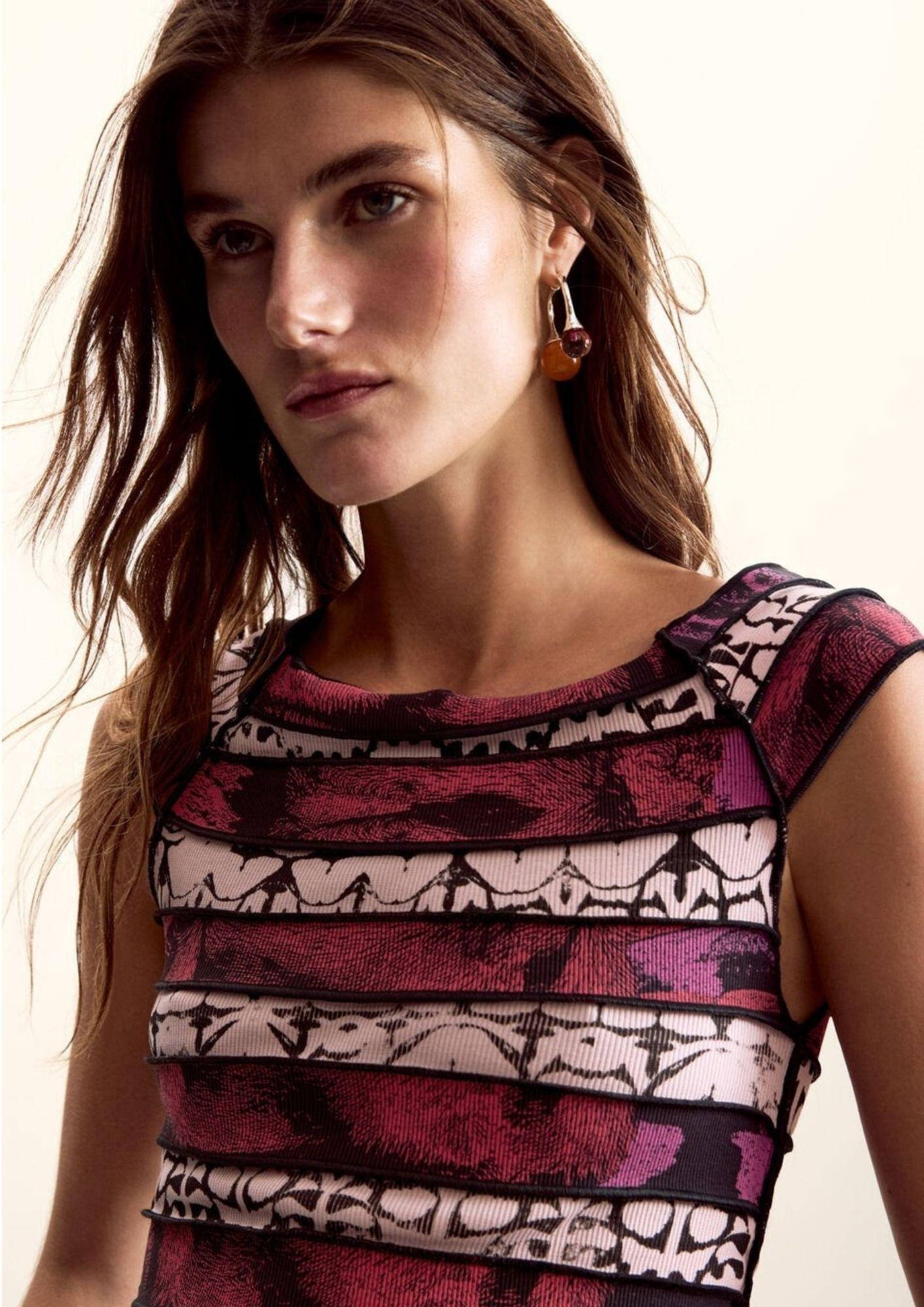 Desigual T-Shirt Donna Animallacroix Rossa 26SWTK25 3062 DESIGUAL 