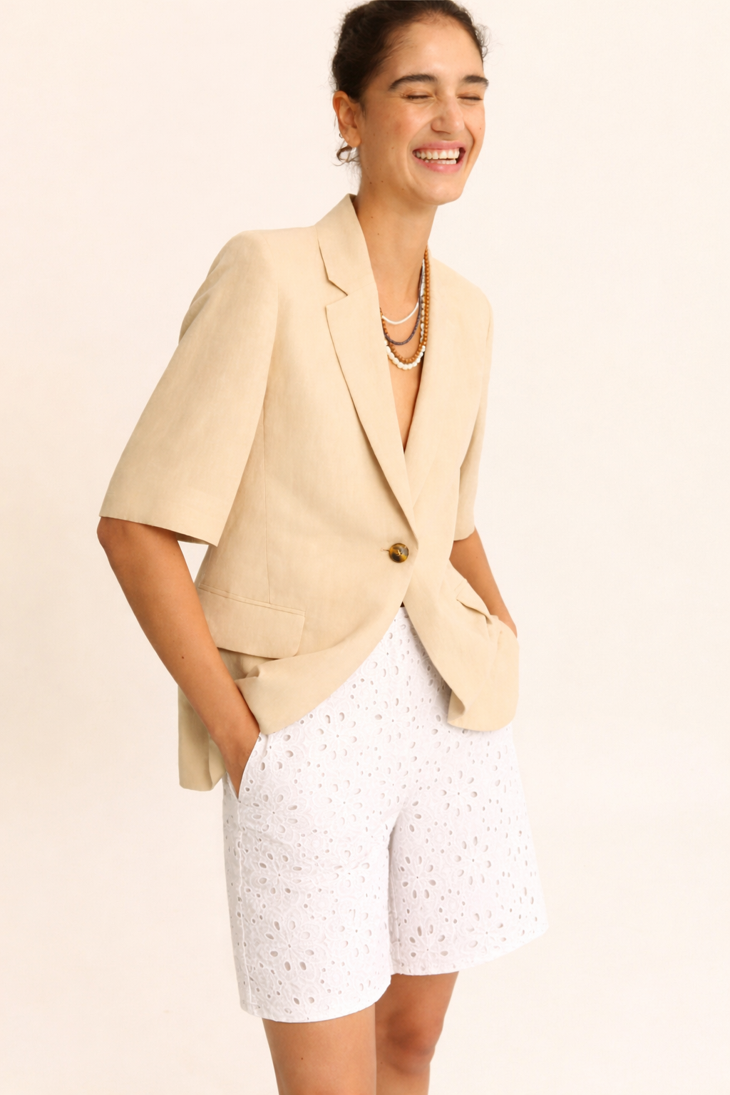 Emme Marella Bermuda Donna Emmstadio Bianco 2615141012200 001 EMME MARELLA 