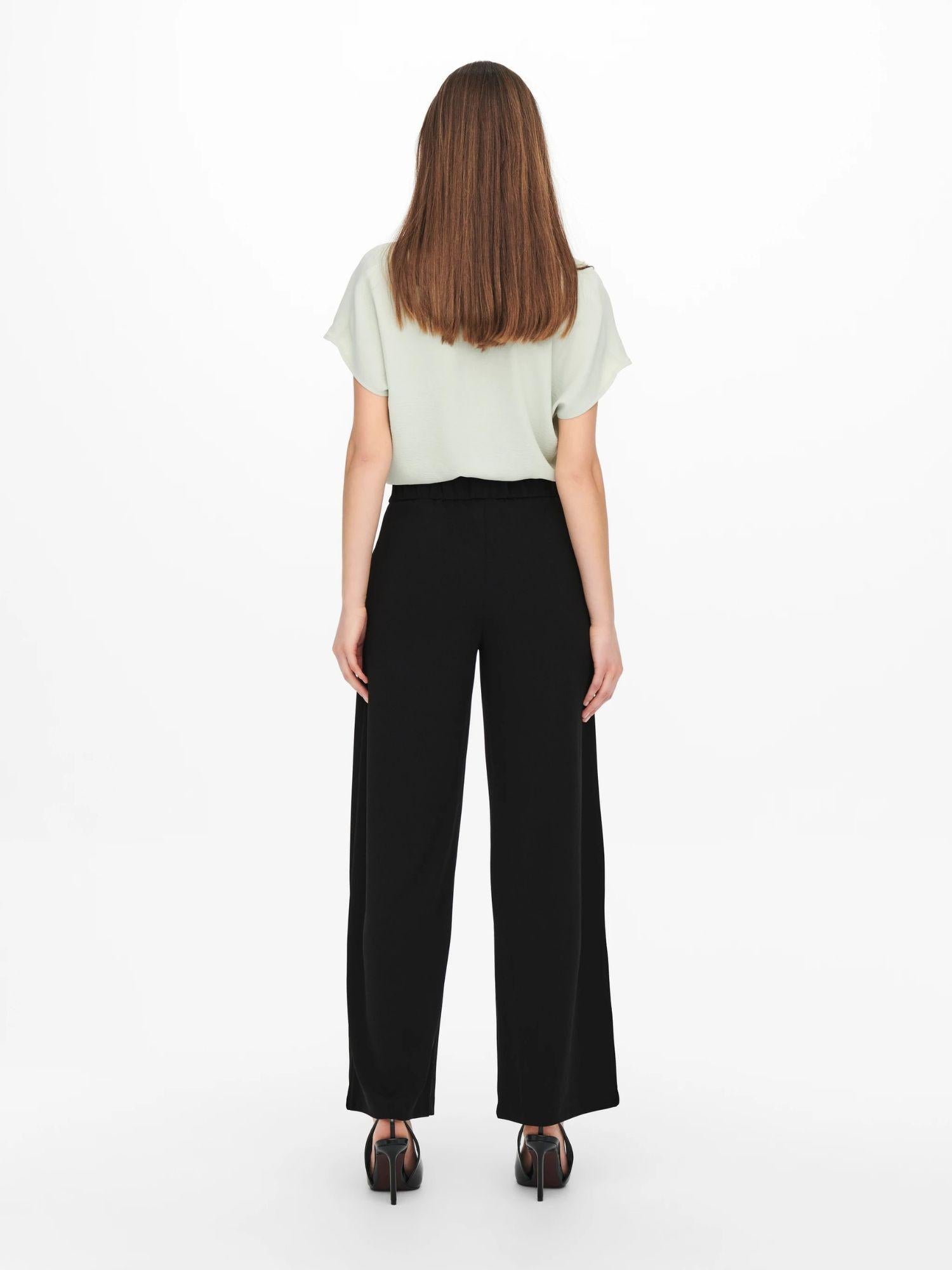 Jacqueline De Yong Pantaloni A Gamba Larga Donna Geggo Wide Leg Fit Nero 15208430 Black BLACK BUTTONS JACQUELINE DE YONG 
