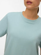 Aware T-Shirt Donna Gray Mist Awnaima 10294544 Gray Mist VERO MODA 