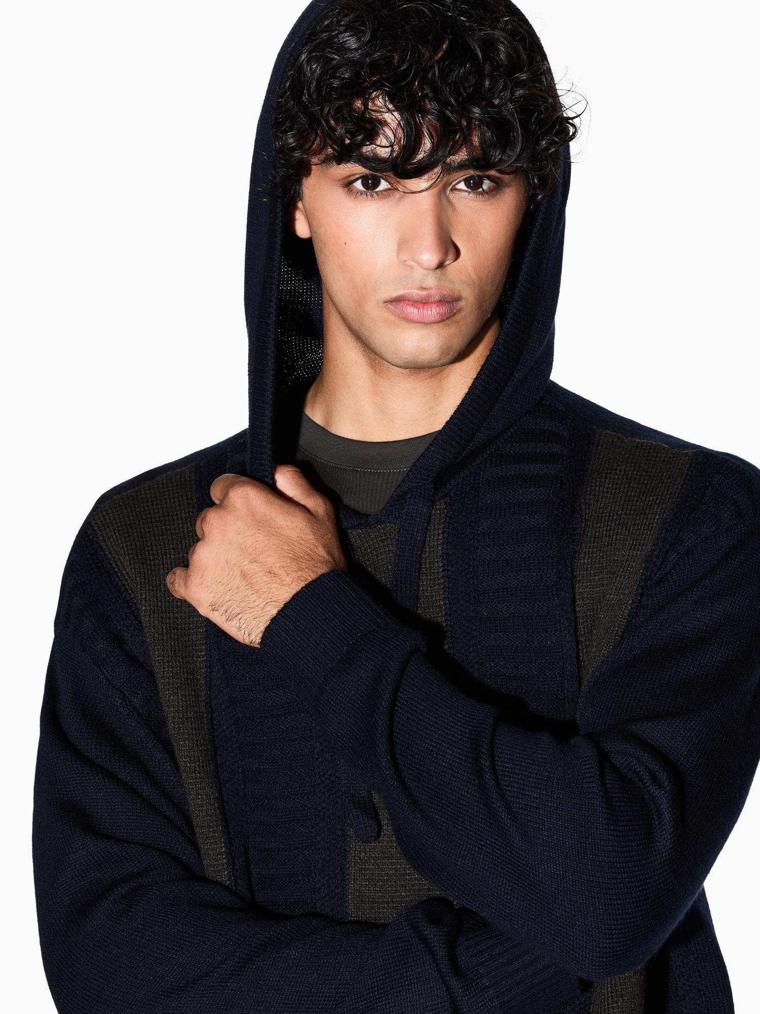 Armani Exchange Maglione Uomo con cappuccio a blocchi Chocolate Melange Deep Navy XM001337 AF19385 M6132 ARMANI EXCHANGE 