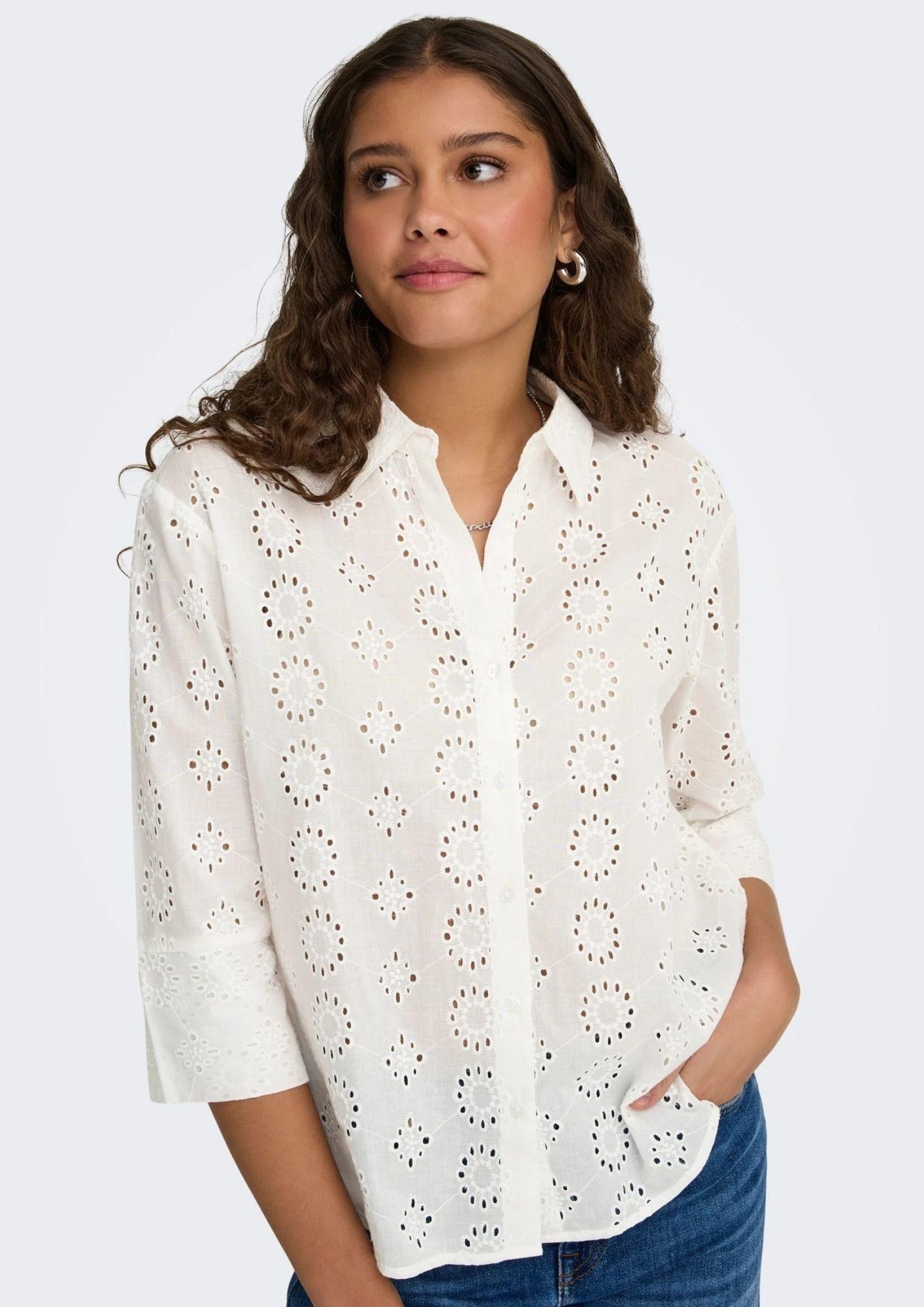  15292179 Cloud Dancer JACQUELINE DE YONG 