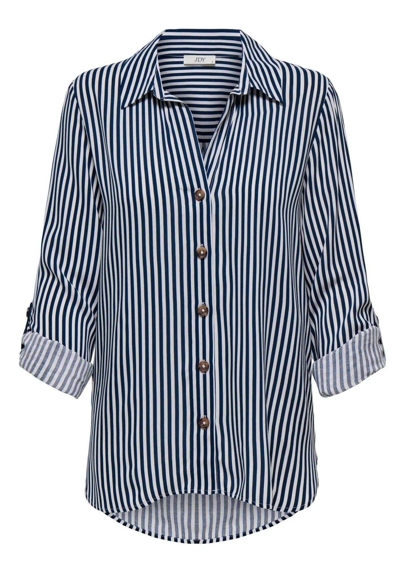  15329311 White SKY CAPTAIN JACQUELINE DE YONG 