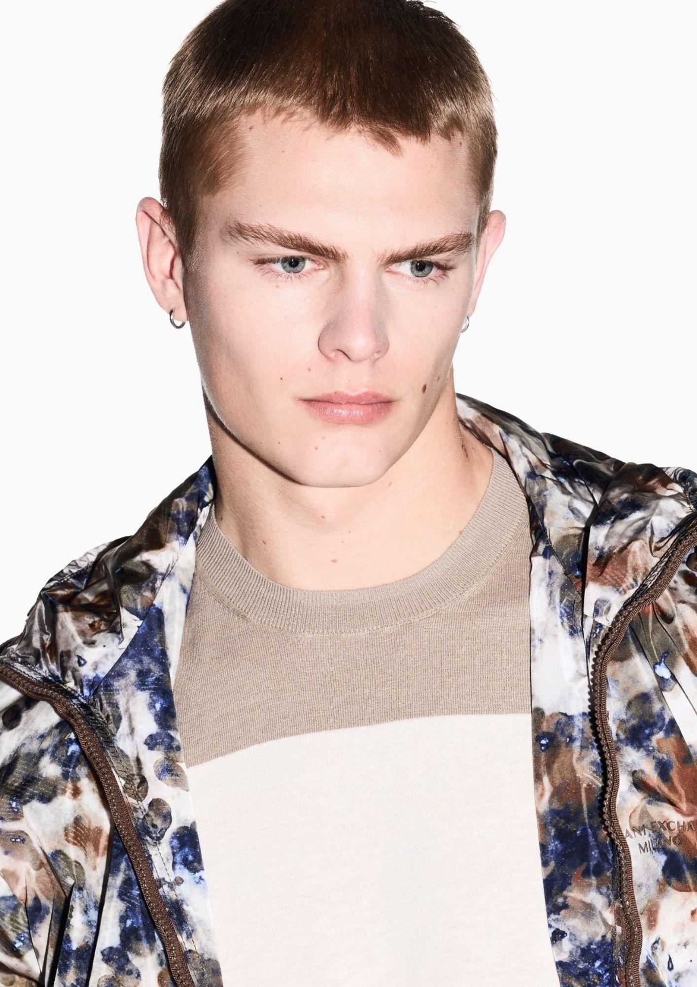 Armani Exchange Maglia Uomo Crema XM002153 AF22062 M1297 ARMANI EXCHANGE 