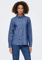 Jacqueline De Yong Camicia Donna Love Blu Medio Denim 15363999 Medium Blue Denim HEART EMBR JACQUELINE DE YONG 
