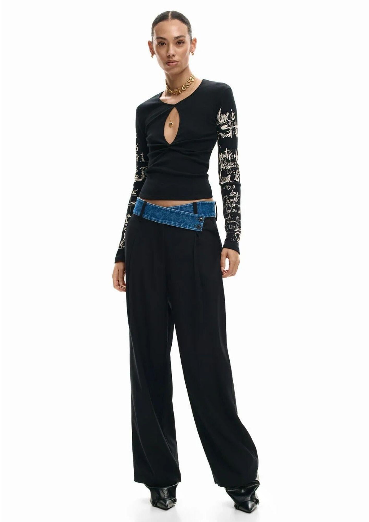 Desigual T-Shirt Donna Zagreb Nera 26SWTK18 2000 DESIGUAL 