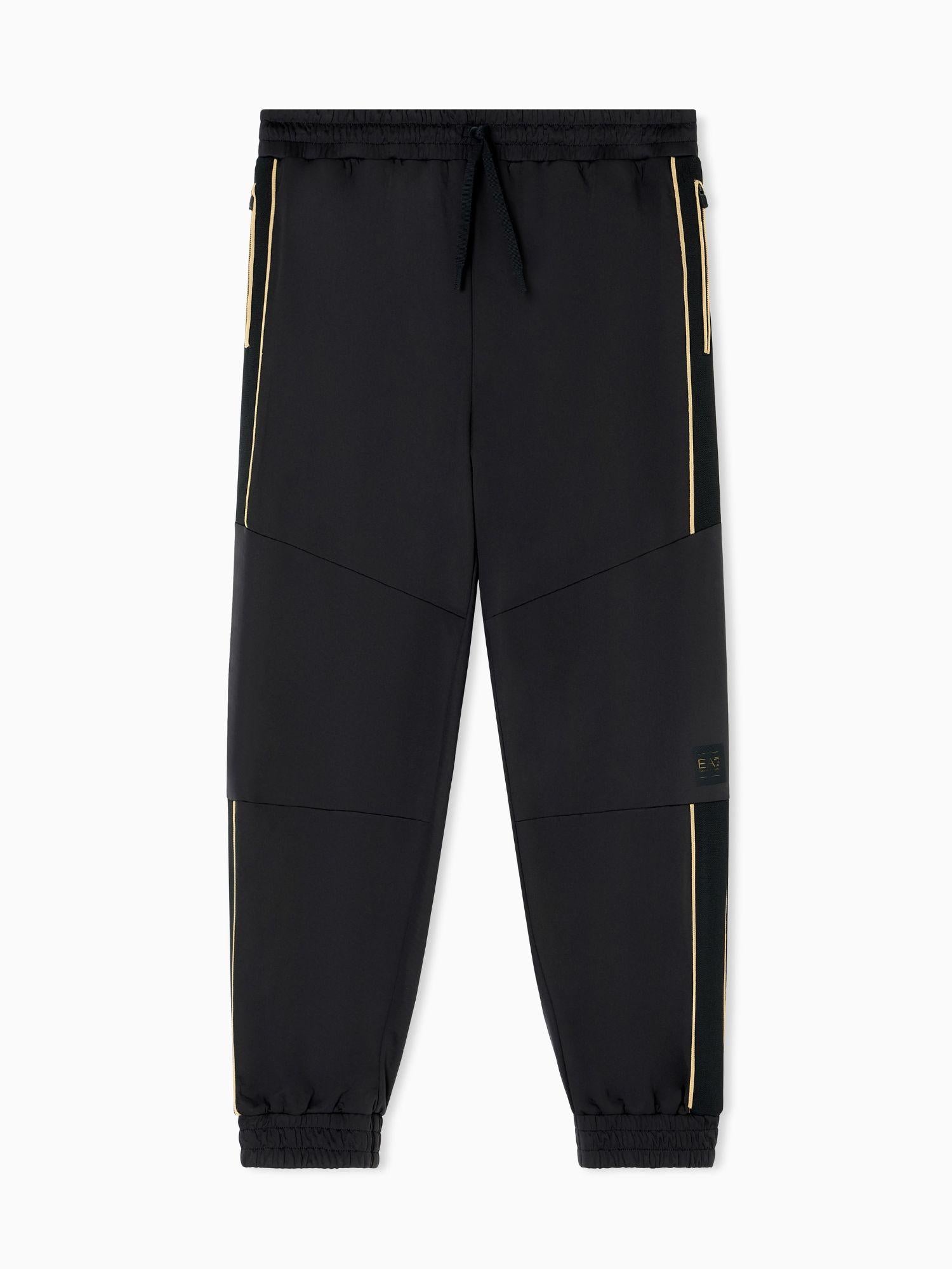 EA7 Emporio Armani Pantaloni jogger Soccer in tessuto tecnico Uomo Nero 7M000622 AF17089 UC001 EA7 EMPORIO ARMANI 