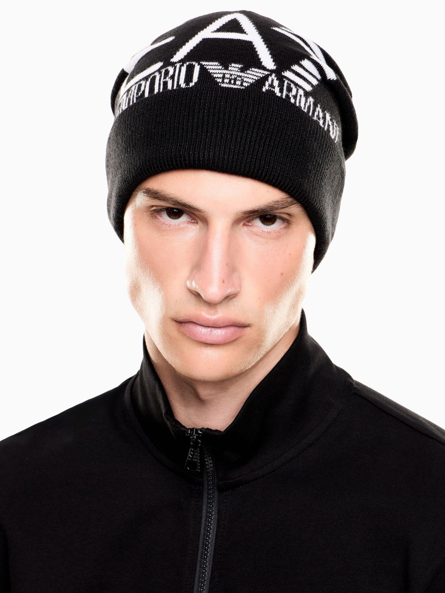 EA7 Emporio Armani Beanie Unisex Visibility Con Maxi Logo EA7 Nero Logo Bianco 7X000006 AF11994 MC008 EA7 EMPORIO ARMANI 