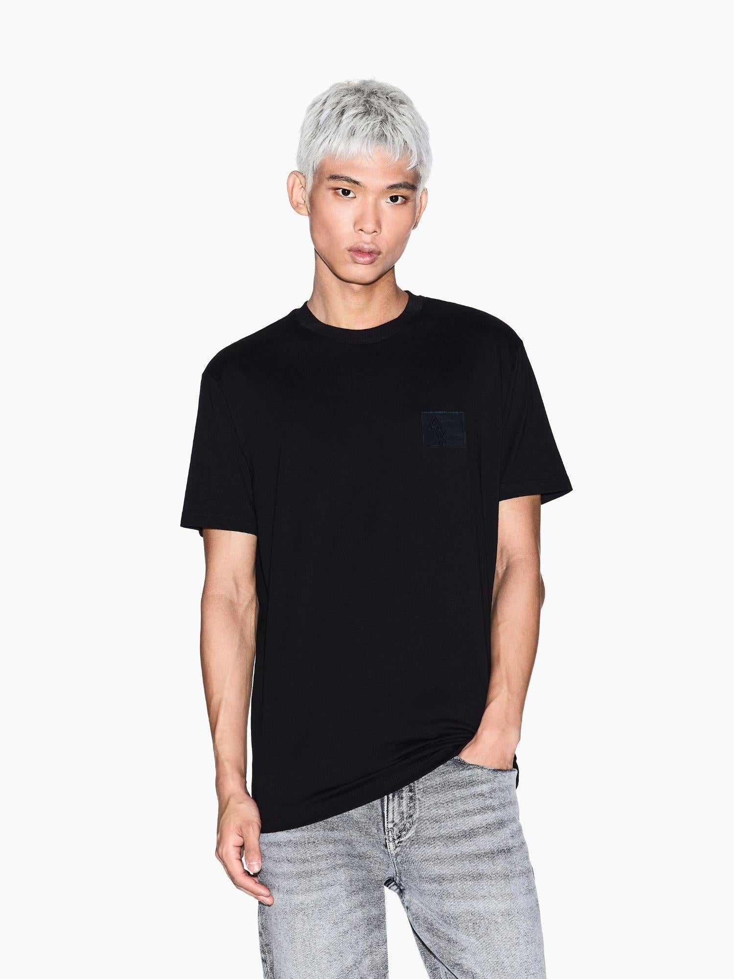Armani Exchange T-shirt regular fit con patch Uomo Nero XM001456 AF10358 UC001 ARMANI EXCHANGE 