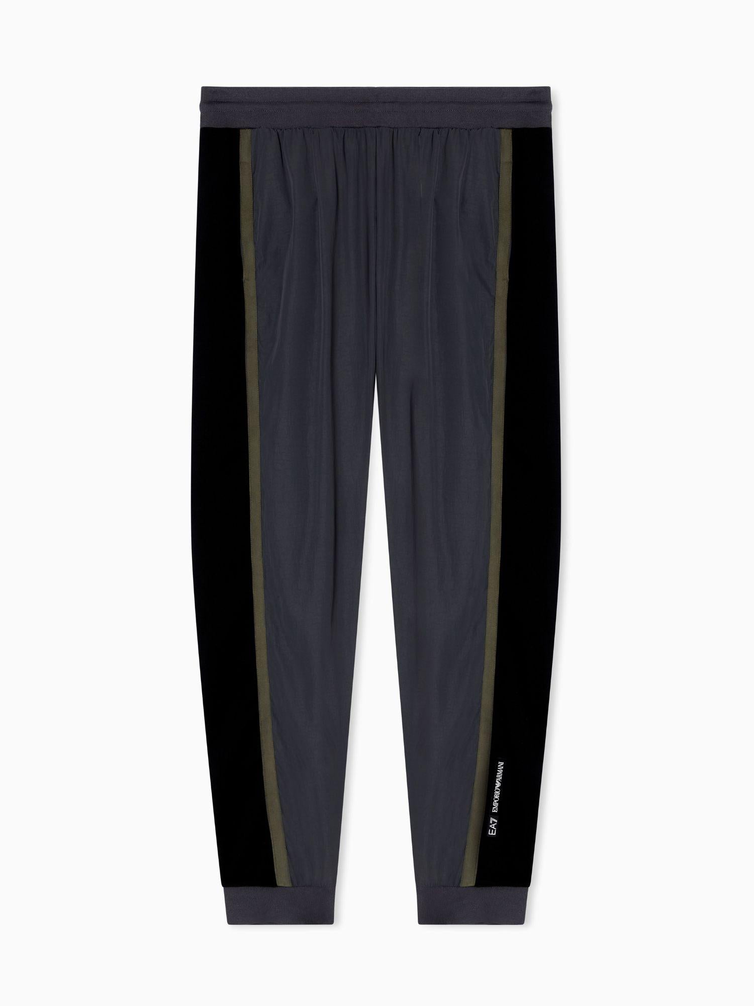 EA7 Emporio Armani Pantaloni jogger Athletic Colour Block in nylon e misto viscosa Uomo Asfalto 7M000939 AF17003 U8117 EA7 EMPORIO ARMANI 