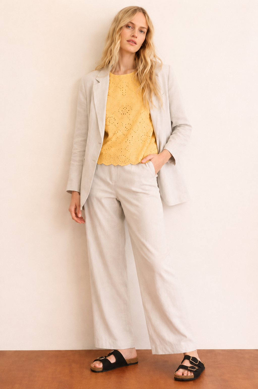 Emme Marella T-Shirt Donna Emmveletta Giallo Girasole 2615971022200 004 EMME MARELLA 