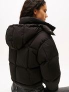Tommy Hilfiger Piumino Alaska cropped fit Donna Nero DW0DW21624 BDS TOMMY HILFIGER 