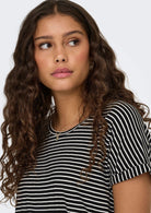  15325267 Sky Captain CLOUD DANCER JACQUELINE DE YONG 