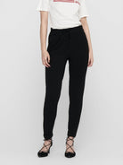 Only Pantaloni Donna Nero Onlpoptrash 15115847 Black ONLY 