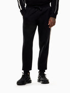 EA7 Emporio Armani Pantaloni Jogger Uomo Logo Series In Misto Cotone Nero 7M000974 AF10377 UC001 EA7 EMPORIO ARMANI 