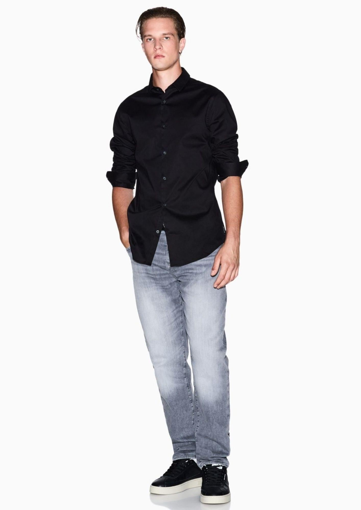  8NZC31 ZN28Z 1200 ARMANI EXCHANGE 
