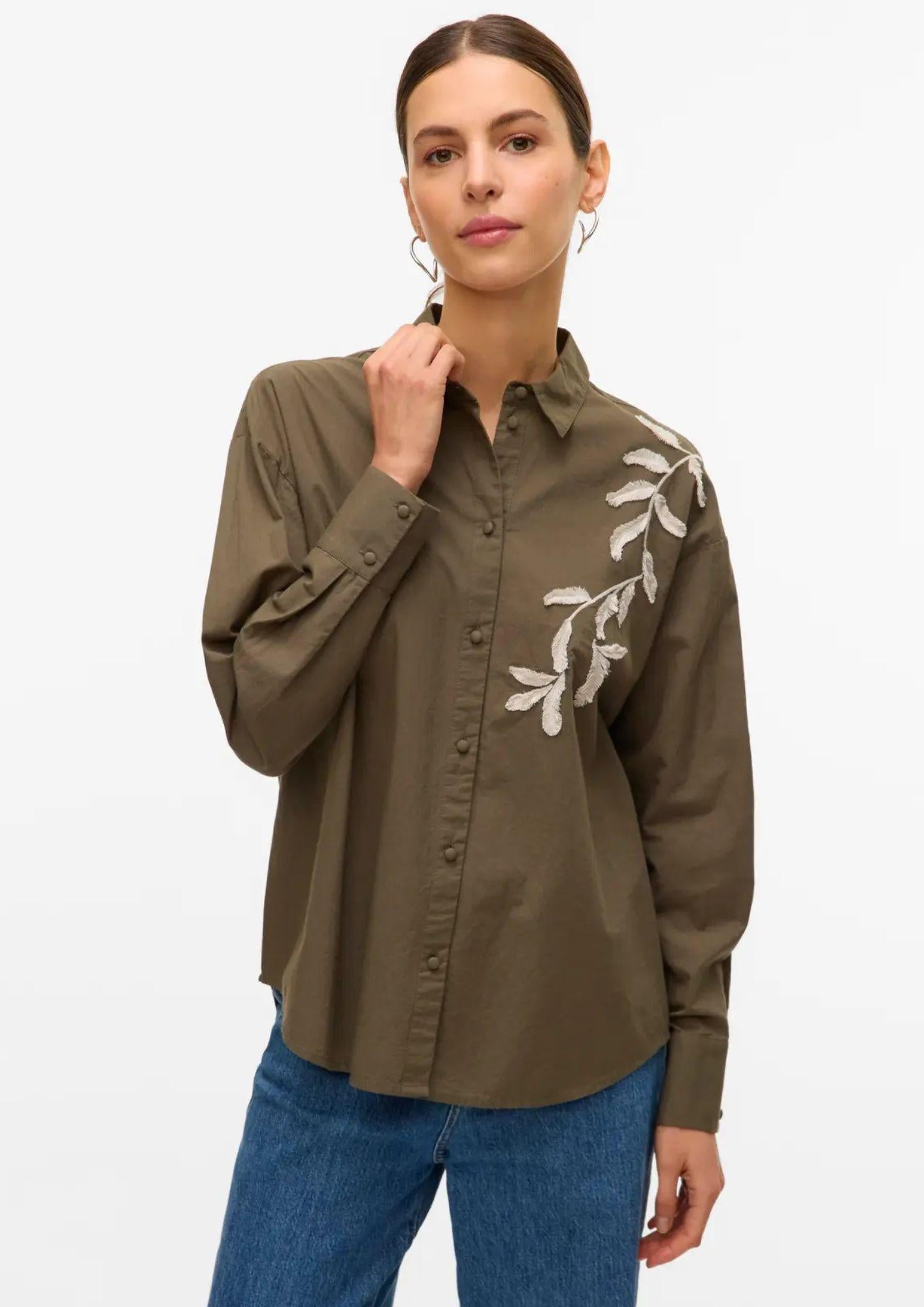  10333342 Grape Leaf Birch emb. detail VERO MODA 