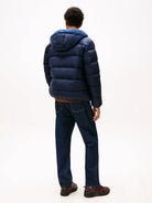 Tommy Hilfiger Giubbino imbottito con cappuccio e logo Uomo Dark blue DM0DM22044 C1G TOMMY HILFIGER 