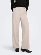 Jacqueline De Yong Pantaloni Donna Wide Fit Chateau Gray Jdygeggo 15208430 Chateau Gray BLACK BUTTONS JACQUELINE DE YONG 