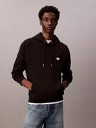 Calvin Klein Felpa con cappuccio in spugna di cotone con stemma Uomo Nero LV04RC274G UB1 CALVIN KLEIN 
