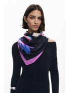 Desigual Foulard rettangolare a fiori Donna Nero 25WAWA23 2000 DESIGUAL 