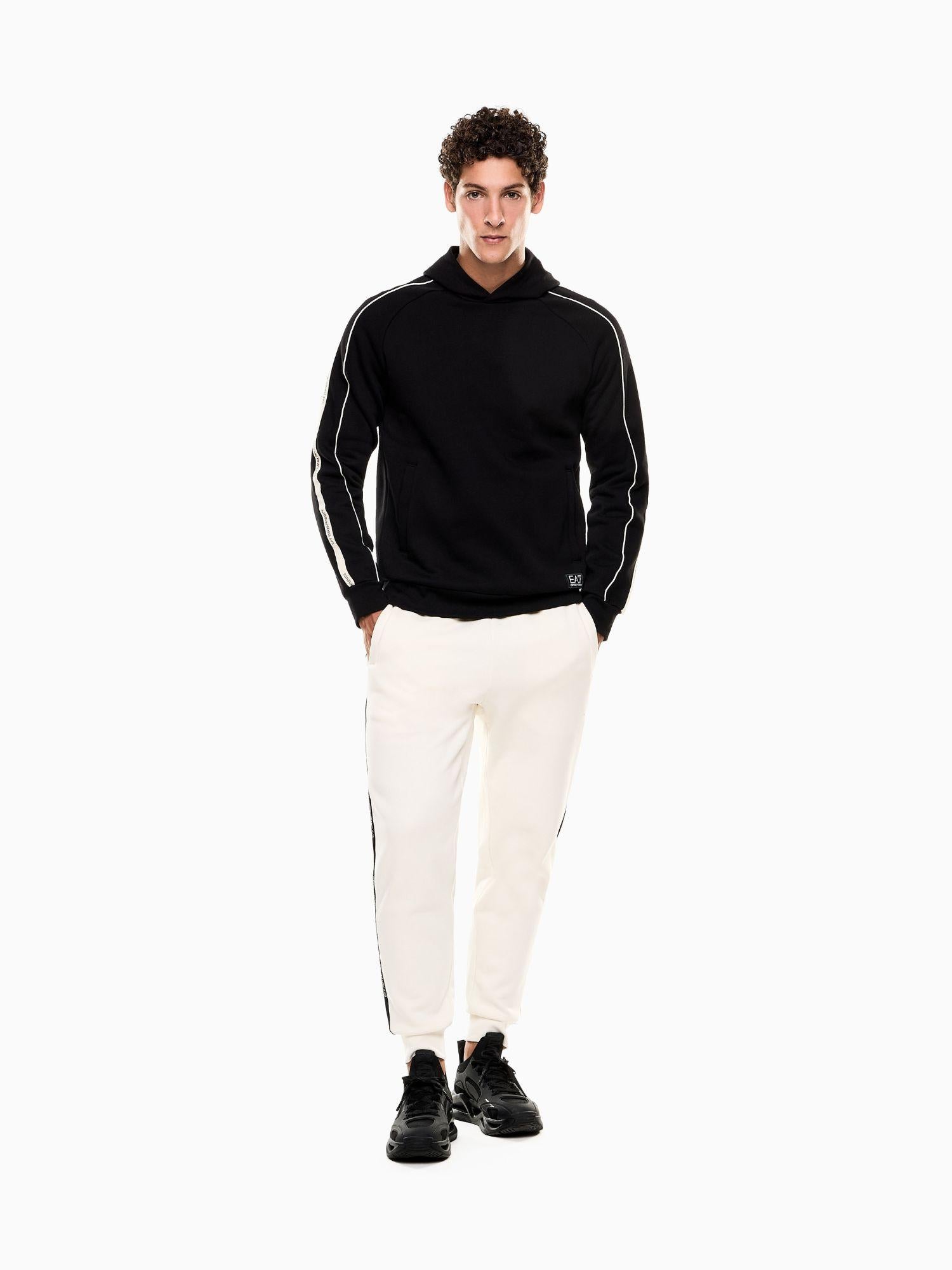 EA7 Emporio Armani Felpa con cappuccio Logo Series in misto cotone Uomo Nero 7M000972 AF10377 UC001 EA7 EMPORIO ARMANI 