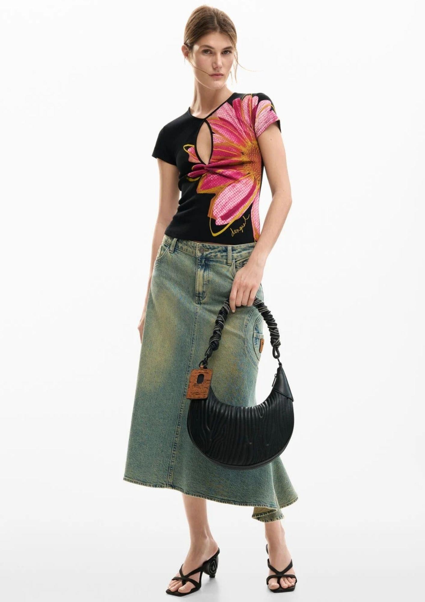 Desigual T-Shirt Donna Dublin Nera 26SWTK05 2000 DESIGUAL 