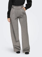 Jacqueline De Yong JDYGEGGO Wide Leg Fit Pantaloni Donna Tapioca - Santangelo